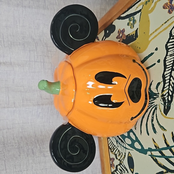 Disney Other - PUMPKIN MICKEY JAR